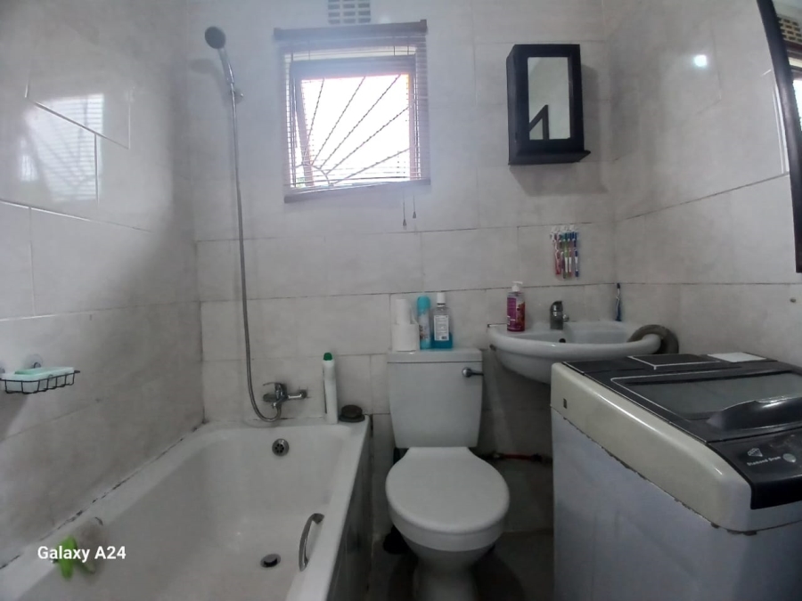 2 Bedroom Property for Sale in Haven Hills Eastern Cape